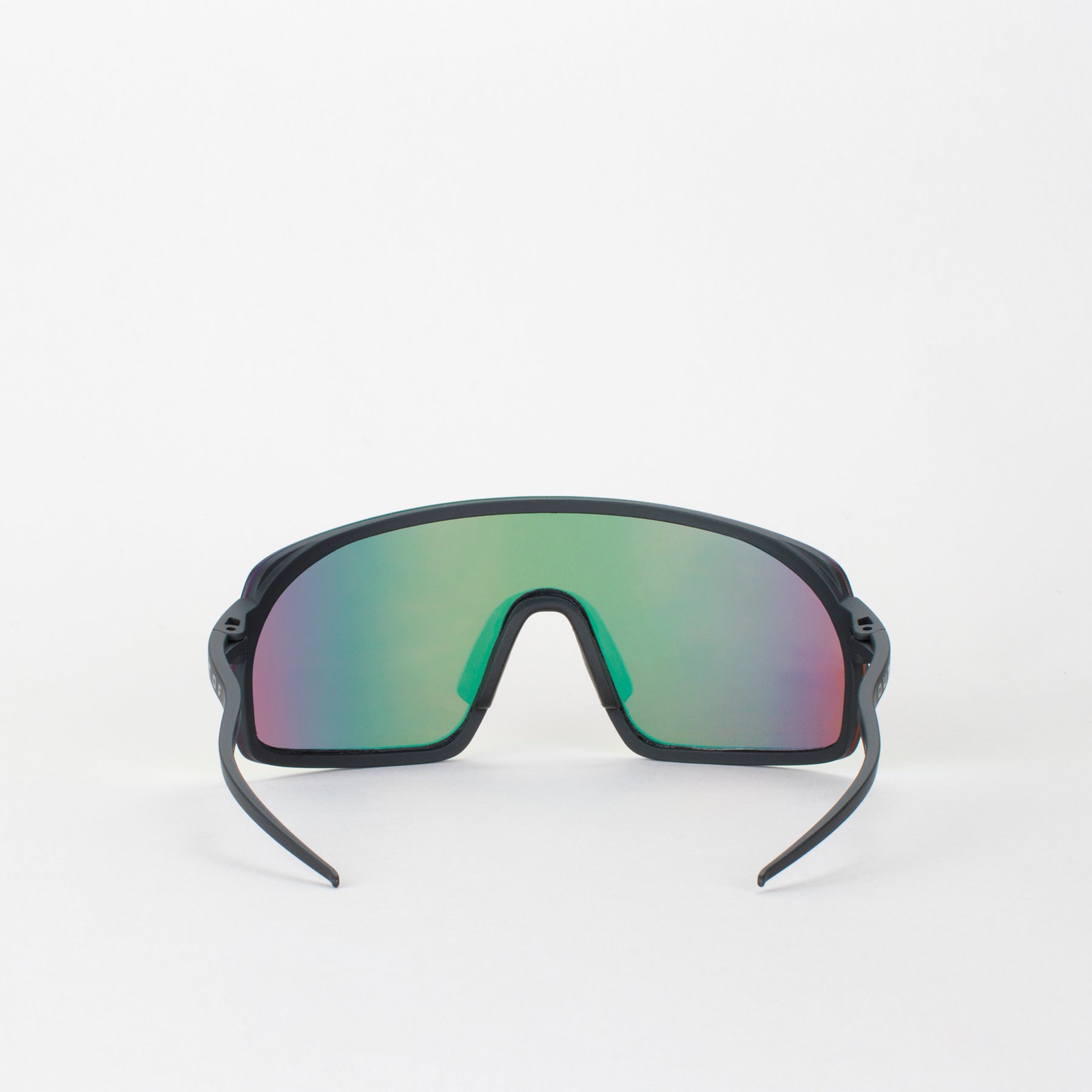 OUT OF RAMS OCCHIALI DA SOLE SPORTIVI CON LENTI ZEISS, made in Italy - SegmentOne